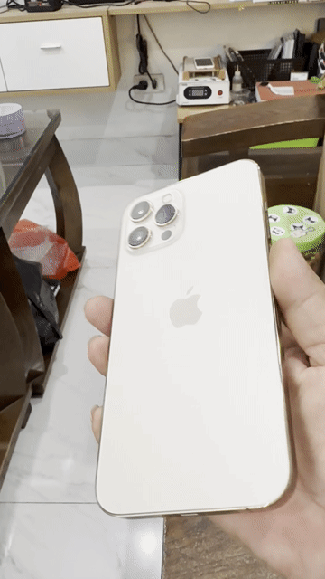 iPhone 12 Pro Max 256GB Vàng gold zin. Mua bán Điện thoại tại Quận Long Biên Hà Nội được đăng bởi ĐIỆN THOẠI AK TẬN TÂM TRÁCH NHIỆM hình 1