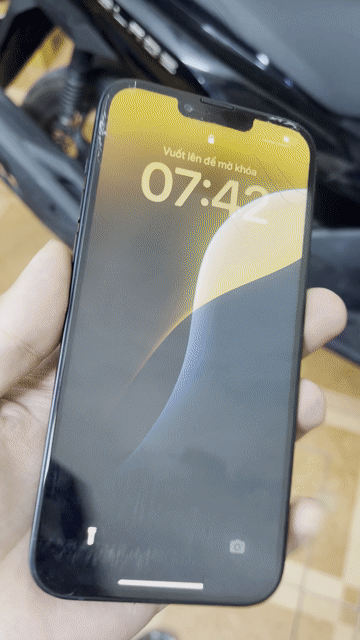 14plus 256Gb thay màn main zin full chức năng. Mua bán Điện thoại tại Quận Hà Đông Hà Nội được đăng bởi  Trần Minh hình 1