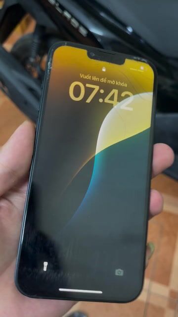 14plus 256Gb thay màn main zin full chức năng. Mua bán Điện thoại tại Quận Hà Đông Hà Nội được đăng bởi  Trần Minh hình 1