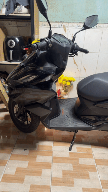 Honda Vario 160 Đen CBS. Mua bán Xe máy tại Quận 6 Tp Hồ Chí Minh được đăng bởi Minh Phương hình 1