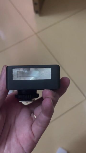 Đèn flash Godox IM30 Đen. Mua bán Máy ảnh, Máy quay tại Thành phố Mỹ Tho Tiền Giang được đăng bởi Thanh Duy hình 1