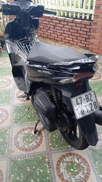 Xe gia đình ko sử dụng cần bán. Mua bán Xe máy tại Huyện Cư M'gar Đắk Lắk được đăng bởi Nguyen Hieu Pham hình 1