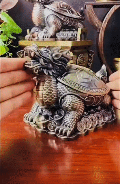 Gạt tàn Long Quy hợp kim nhôm. Mua bán Nội thất, đồ gia dụng khác tại Thành phố Phan Thiết Bình Thuận được đăng bởi trần thanh hiệp hình 1