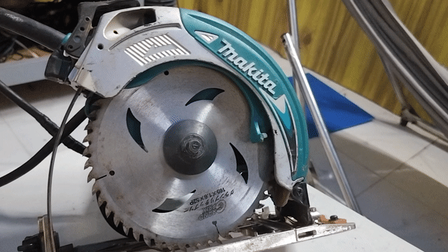 Máy cưa đĩa Makita 5636BA 1050W 165mm. Mua bán Đồ chuyên dụng, Giống nuôi trồng tại Huyện Củ Chi Tp Hồ Chí Minh được đăng bởi Thinh Ngole hình 1