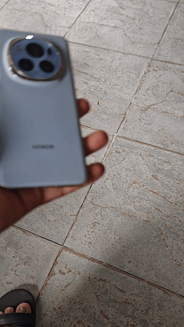 Honor Magic 6 Pro 12/256 zin chuẩn FULLBOX,HOÀNHẢO. Mua bán Điện thoại tại Quận 10 Tp Hồ Chí Minh được đăng bởi Sky Nguyen hình 1