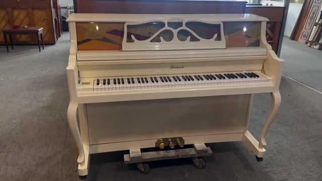 Piano cơ Samick JC1000 Trắng hoạ tiết. Mua bán Nhạc cụ tại Huyện Nhà Bè Tp Hồ Chí Minh được đăng bởi THẾ GIỚI PIANO HCM hình 1