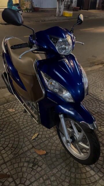 xe đẹp nguyên rin chính chủ cần bán lại cho ai cần. Mua bán Xe máy tại Quận Ngũ Hành Sơn Đà Nẵng được đăng bởi anh tuấn hình 1