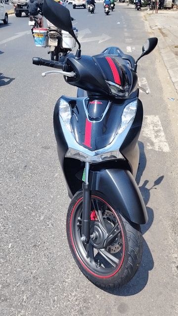 Honda SH 125 Đen nhám 2023 ABS. Mua bán Xe máy tại Quận Liên Chiểu Đà Nẵng được đăng bởi An Phú hình 1