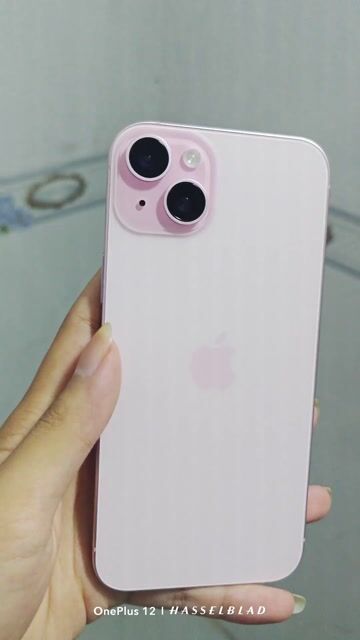 Apple iPhone 15 Plus 128GB Hồng. Mua bán Điện thoại tại Quận Ninh Kiều Cần Thơ được đăng bởi eNhaan bán phone hình 1