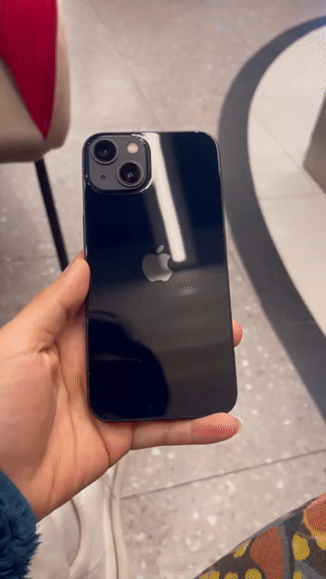 CẦN BÁN iPhone 13 128GB QUỐC TẾ CHO ACE CẦN DÙNG. Mua bán Điện thoại tại Quận Tây Hồ Hà Nội được đăng bởi Thuuu hình 1