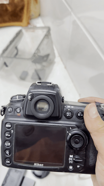 Máy ảnh Nikon D700 Đen. Mua bán Máy ảnh, Máy quay tại Thành phố Châu Đốc An Giang được đăng bởi Lê Trung Vĩnh hình 1
