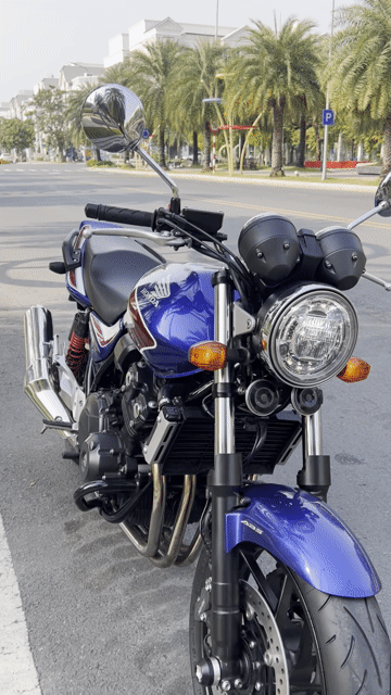 CB400 2020 ABS TRICOLOR HQCN BẢN ĐẶC BIỆT. Mua bán Xe máy tại Quận Phú Nhuận Tp Hồ Chí Minh được đăng bởi Trung Motor 88 hình 1