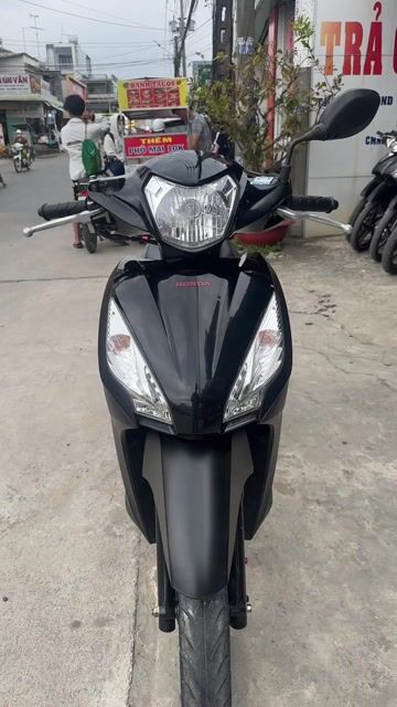 Honda Vision màu Đen. Mua bán Xe máy tại Huyện Chợ Mới An Giang được đăng bởi Cửa hàng xe Thiên Phước 2 hình 1