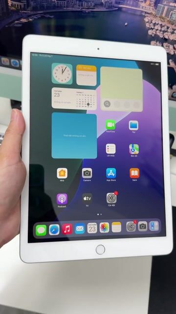 [Đà Nẵng] Apple iPad 7 32GB Bạc Nhật Bản Like New. Mua bán Máy tính bảng tại Quận Thanh Khê Đà Nẵng được đăng bởi Nguyễn Hoàng Khoa hình 1