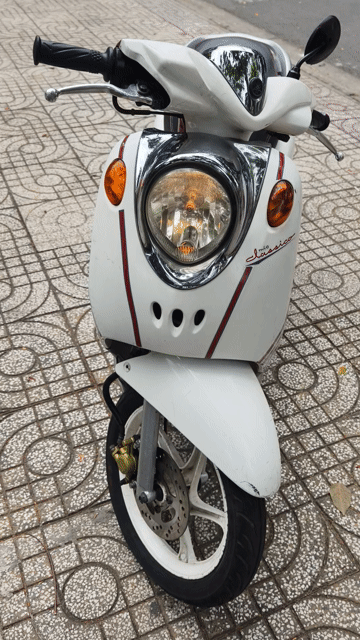 Yamaha Mio Classico 2008 Trắng Đỏ. Mua bán Xe máy tại Quận Tân Phú Tp Hồ Chí Minh được đăng bởi Hiếu hình 1