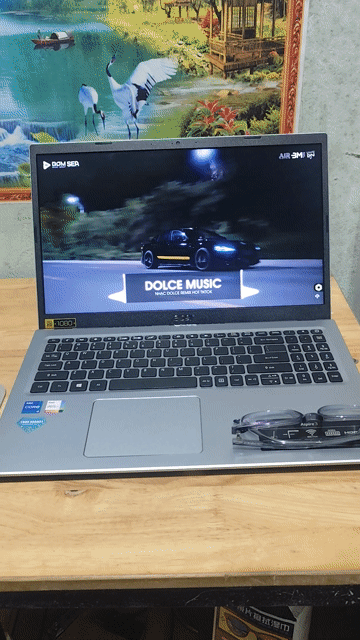 Acer Aspire 3 Bạc Like New. Mua bán Laptop tại Huyện Bình Chánh Tp Hồ Chí Minh được đăng bởi Anh Duy hình 1
