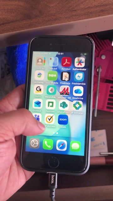 Apple iPhone SE 2020 64GB Đen Đã sử dụng. Mua bán Điện thoại tại Huyện Gò Dầu Tây Ninh được đăng bởi Bù Lơ Bờ Lu  hình 1