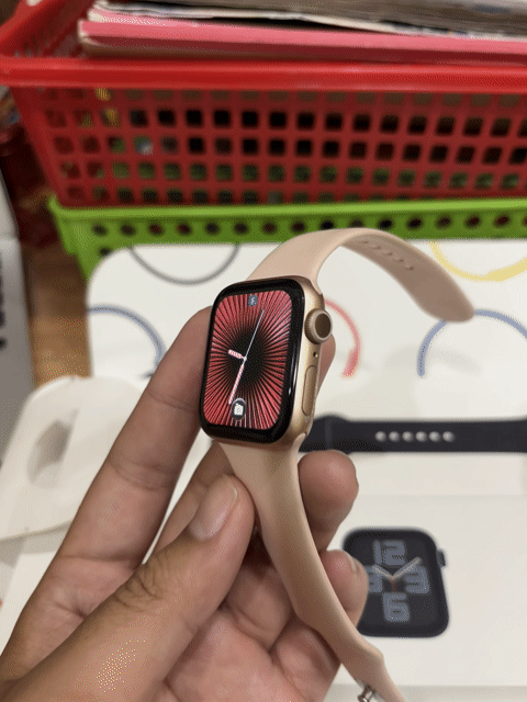 Apple Watch S6 Nhôm Hồng Nữ 40mm. Mua bán Thiết bị đeo thông minh tại Quận Hoàng Mai Hà Nội được đăng bởi Đạt Đỗ hình 1