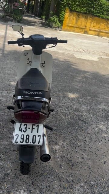 Drim bs 43 máy êm ru như xe điện , chạy cực kỳ sướ. Mua bán Xe máy tại Quận Liên Chiểu Đà Nẵng được đăng bởi Lê Sang hình 1