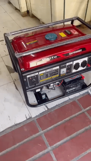 Máy phát điện chạy xăng 6kw đề nổ Yikito BT7500. Mua bán Đồ chuyên dụng, Giống nuôi trồng tại Huyện Thanh Trì Hà Nội được đăng bởi Cửa Hàng Máy Móc Hòa Phát hình 1