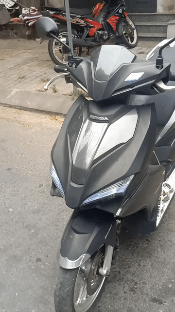 Honda Air Blade Đen bs 76 MÁY RIN CHẤT. Mua bán Xe máy tại Quận Thanh Khê Đà Nẵng được đăng bởi bơ xitrum  hình 1