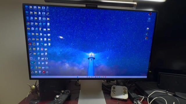 màn hình Kuycon 32 inch 4K 144Hz Bạc. Mua bán Phụ kiện (Màn hình, Chuột...) tại Thành phố Thủ Đức Tp Hồ Chí Minh được đăng bởi Nguyen Tuan Anh hình 1