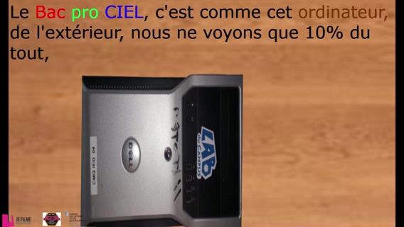 Cette vidéo pose la question : est-ce que les mèmes sont libre de droit ? (Et présente aussi le Bac pro CIEL).