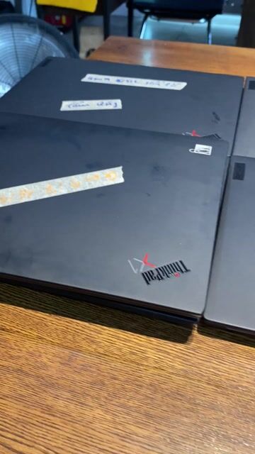 Lenovo Thinkpad X1 Carbon Gen 9. Mua bán Laptop tại Quận Sơn Trà Đà Nẵng được đăng bởi Nguyễn Du hình 1