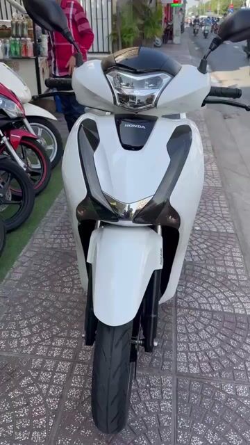 Honda SH 125i 2017. Mua bán Xe máy tại Quận Phú Nhuận Tp Hồ Chí Minh được đăng bởi Thanh Hùng xebachin  hình 1