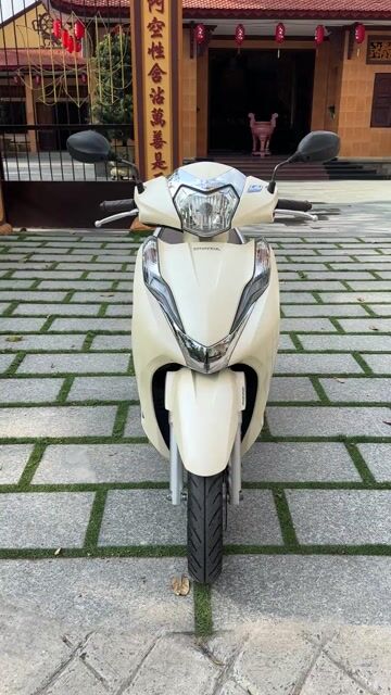 Honda Lead 125 2018 Kem 27965 km Nguyên Zin. Mua bán Xe máy tại Thành phố Thủ Đức Tp Hồ Chí Minh được đăng bởi Xe Máy Trường Thịnh hình 1