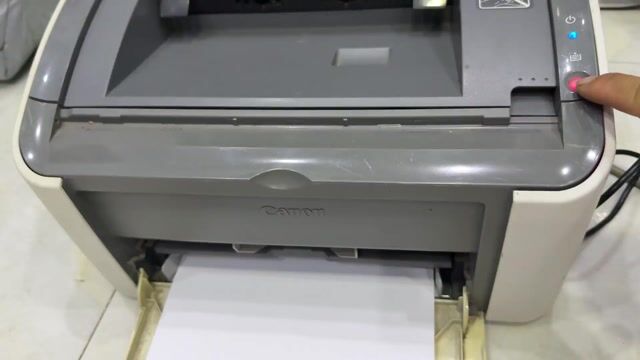 Máy in laser Canon LBP 3000 Nguyên zin. Mua bán Đồ dùng văn phòng tại Quận Thanh Xuân Hà Nội được đăng bởi Bảo Ngọc hình 1