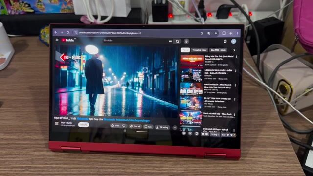 Samsung Chromebook Cảm ứng xoay 360. Mua bán Laptop tại Quận 8 Tp Hồ Chí Minh được đăng bởi Thu Huong hình 1