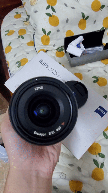 Ống kính Zeiss Batis 25mm F2 Đen. Mua bán Máy ảnh, Máy quay tại Quận Ba Đình Hà Nội được đăng bởi Phạm Đăng Quảng hình 1