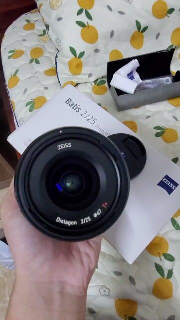 Ống kính Zeiss Batis 25mm F2 Đen. Mua bán Máy ảnh, Máy quay tại Quận Ba Đình Hà Nội được đăng bởi Phạm Đăng Quảng hình 1