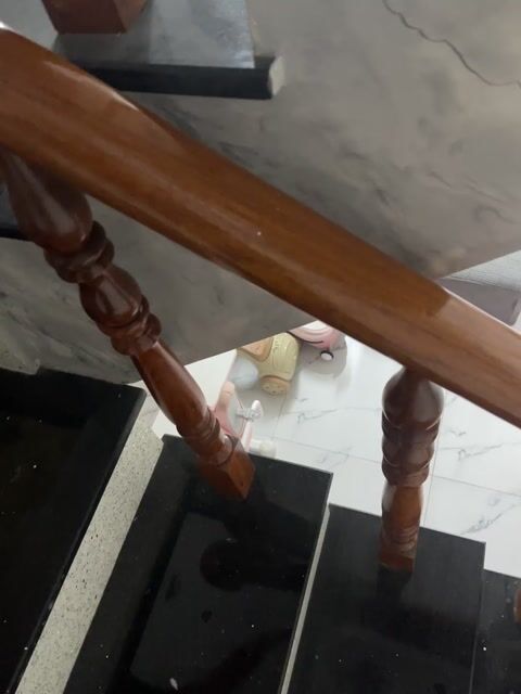 LAN CAN CẦU THANG GỖ BÒNG. Mua bán Nội thất, đồ gia dụng khác tại Thành phố Rạch Giá Kiên Giang được đăng bởi nguyễn khắc đông hình 1