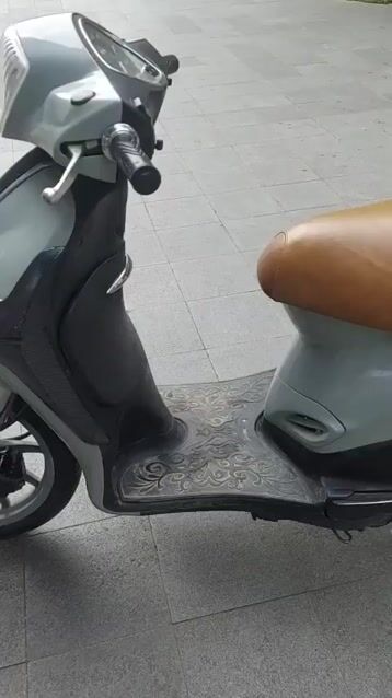 Bán xe Piaggio Liberty ie mâu  xi măng siêu đẹp. Mua bán Xe máy tại Quận Hai Bà Trưng Hà Nội được đăng bởi Nguyễn Thu Lan hình 1