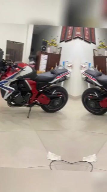 Cb 1000R  bản  Barracuda siêu hiếm cực mới. Mua bán Xe máy tại Quận Tân Phú Tp Hồ Chí Minh được đăng bởi Anh Nhỏ hình 1