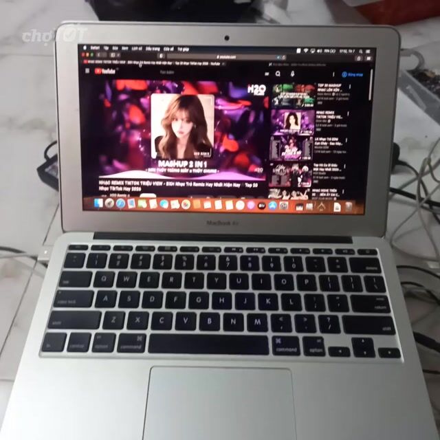 Apple MacBook Air 11 i7 8GB/256GB Bạc. Mua bán Laptop tại Huyện Nhà Bè Tp Hồ Chí Minh được đăng bởi nguyên văn năm  hình 1