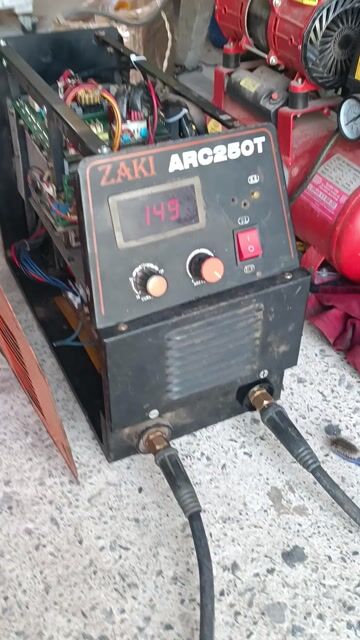Máy hàn ZAKI ARC 250T Cam Diot 6 tụ. Mua bán Đồ chuyên dụng, Giống nuôi trồng tại Huyện Hóc Môn Tp Hồ Chí Minh được đăng bởi Máy Hàn Thanh Lý hình 1