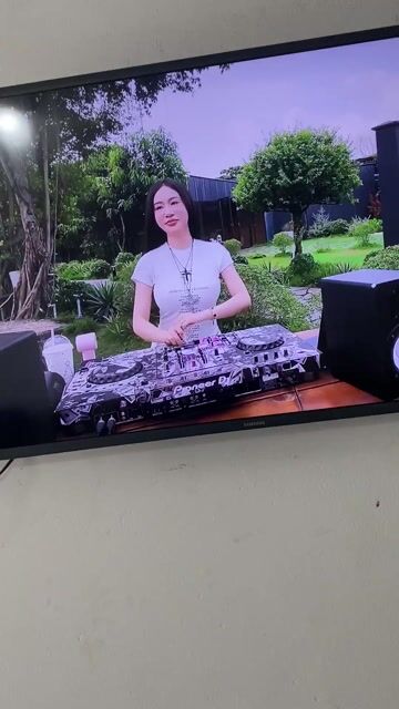 Tivi Samsung Đen. Mua bán Tivi, Âm thanh tại Thành phố Nha Trang Khánh Hòa được đăng bởi Tome hình 1