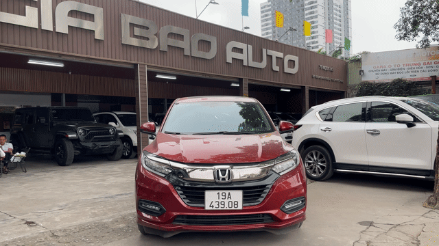 Honda HRV đăng ký 2022 một chủ!. Mua bán Ô tô tại Quận Hoàng Mai Hà Nội được đăng bởi Phạm quang đồng hình 1