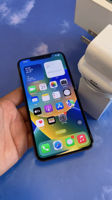 iPhone XS Max 512G Bao Zin Bao Xài Pin Zin Còn 92%. Mua bán Điện thoại tại Quận 3 Tp Hồ Chí Minh được đăng bởi Hủ Tiền May Mắn hình 1
