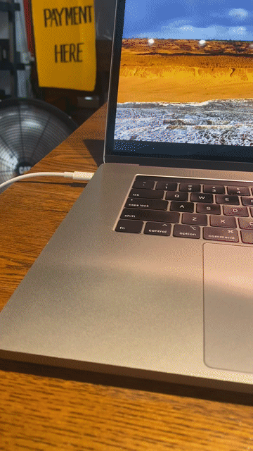Apple MacBook Pro 15,4” i9 AMD Radeon Pro 560X. Mua bán Laptop tại Quận Hải Châu Đà Nẵng được đăng bởi Nguyễn Du hình 1