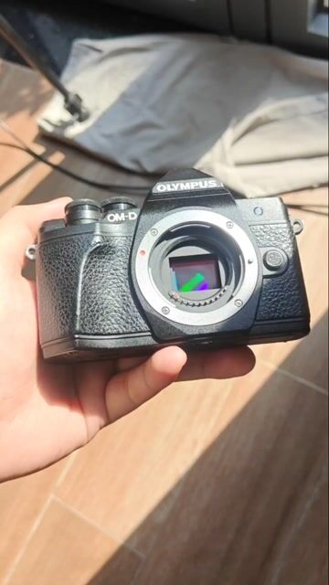 Body máy ảnh Olympus EM10 Mark 3 đẹp sưu tầm. Mua bán Máy ảnh, Máy quay tại Quận Tân Bình Tp Hồ Chí Minh được đăng bởi Việt Đinh Hoàng hình 1