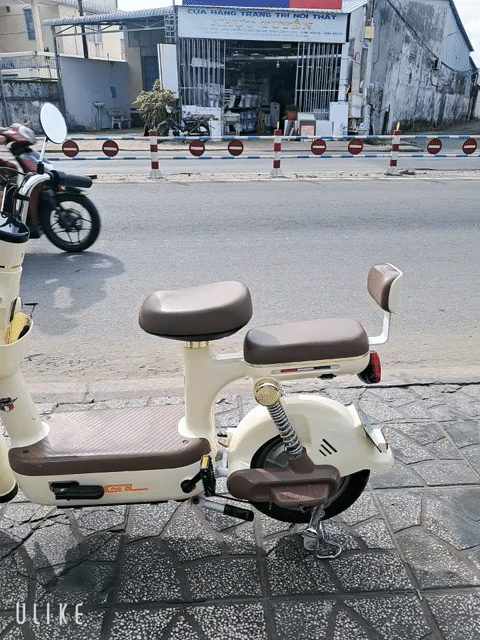 Xe đạp điện Yadea màu Kem Pin khỏe. Mua bán Xe đạp tại Quận Cái Răng Cần Thơ được đăng bởi Xe điện Minh Nhiên  hình 1