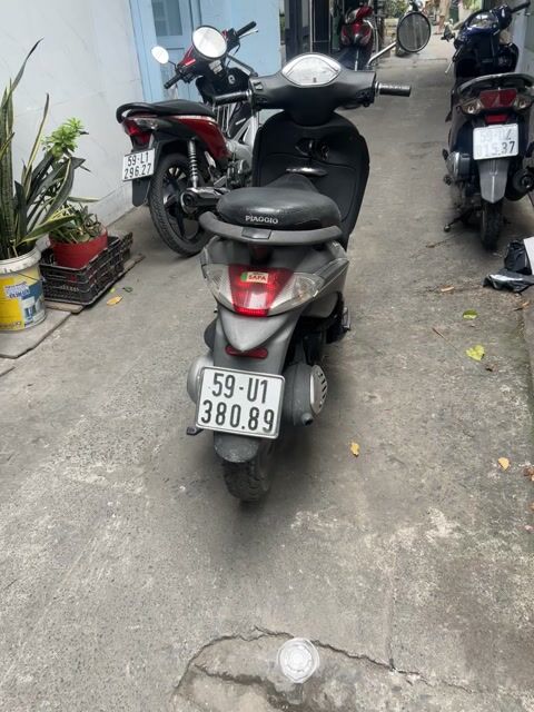 Piaggio Liberty 2011 màu Đen. Mua bán Xe máy tại Quận 8 Tp Hồ Chí Minh được đăng bởi Đoàn Minh Giàu hình 1