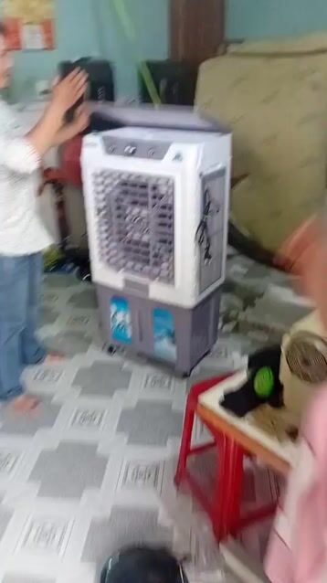 Quạt hơi nước Daichio 80 lít mới - tuần góp 200k. Mua bán Quạt tại Huyện Củ Chi Tp Hồ Chí Minh được đăng bởi ĐIỆN MÁY HÀ DƯƠNG TRẢ GÓP ONLINE hình 1