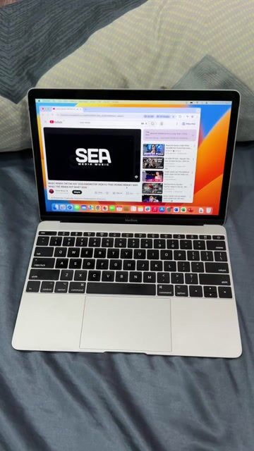 MACBOOK RETINA 2017 SILVER BẠC SANG CHẢNH. Mua bán Laptop tại Quận 12 Tp Hồ Chí Minh được đăng bởi Nguyễn hoàng hình 1