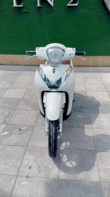 Shmode cuối 2014 trắng khoá tìm xe. Mua bán Xe máy tại Quận Hoàng Mai Hà Nội được đăng bởi Trường Giang Phạm hình 1