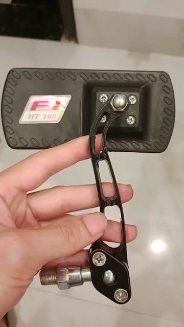 Gương chiếu hậu xe máy 10mm Đen. Mua bán Phụ tùng xe tại Quận Hà Đông Hà Nội được đăng bởi Luke shaw hình 1